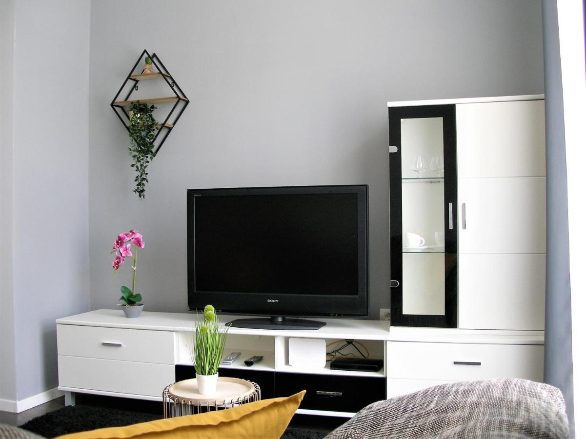 Apartman Neverin Apartment Rijeka Exterior photo